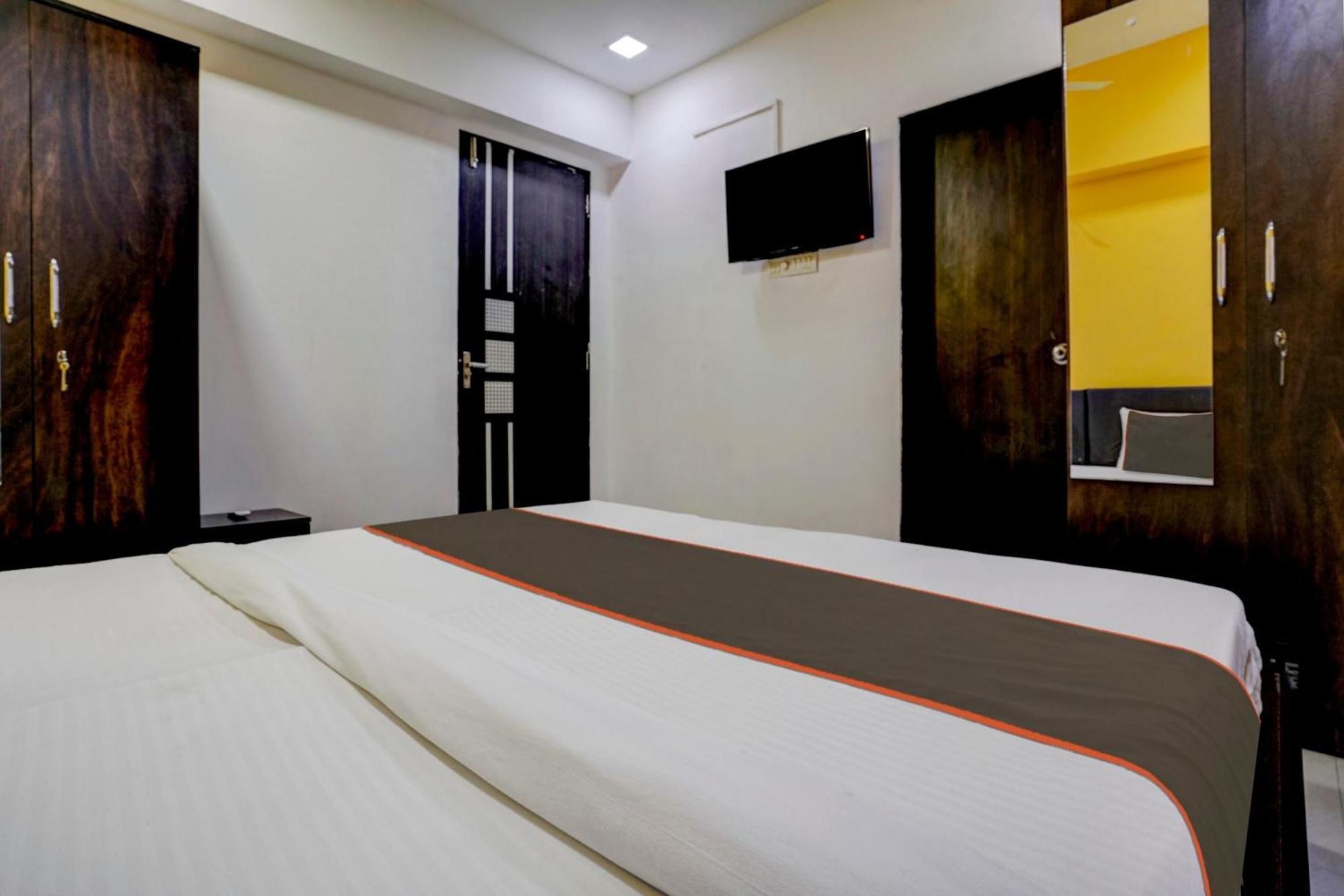 Rio Corporate House Hotel Mumbai Exterior photo